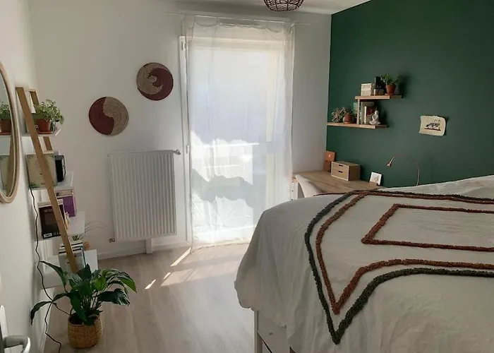 Holiday home Maison Des Mesanges *